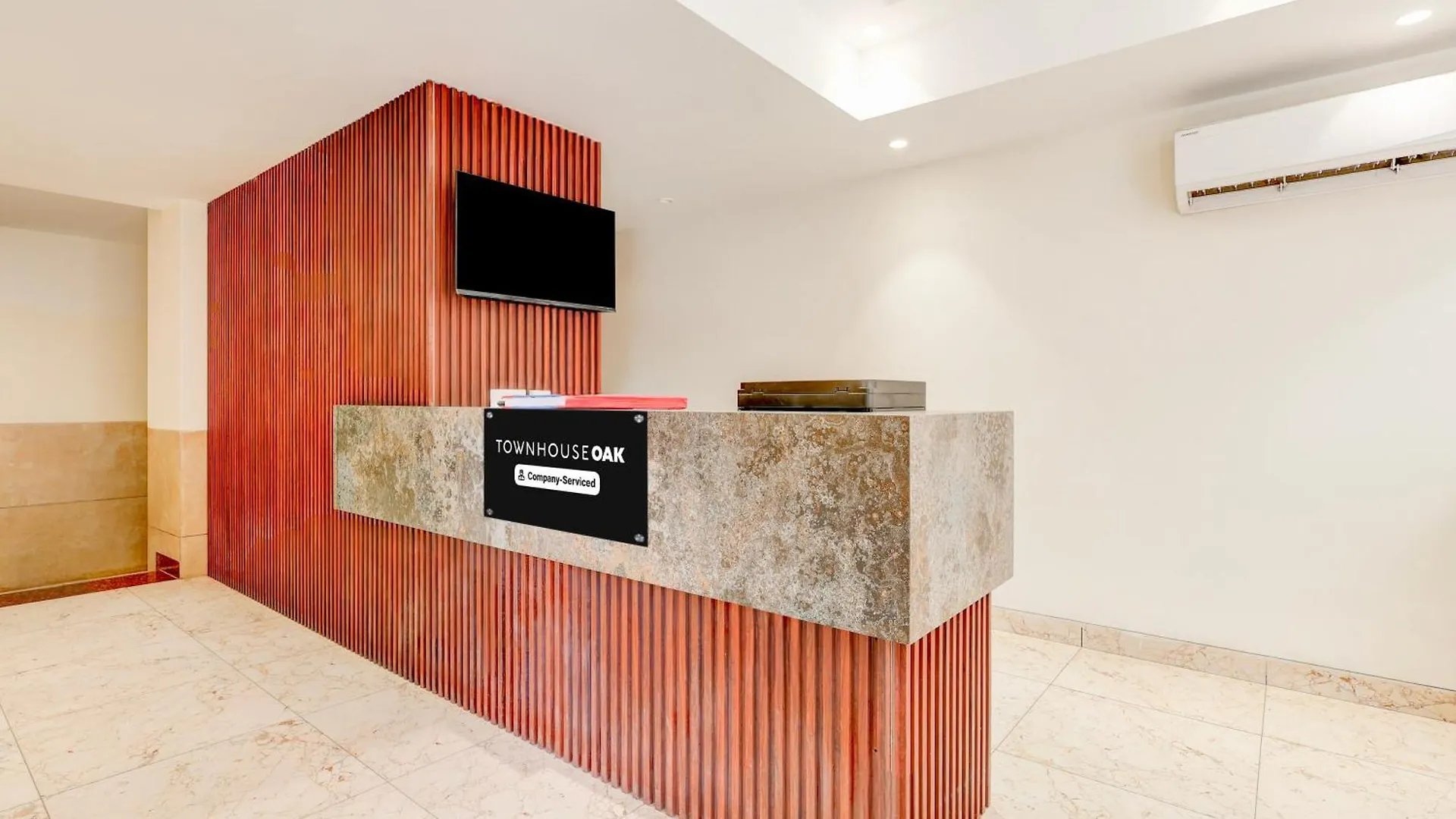 Townhouse Oak Sector 39 Medanta 4*, Gurgaon