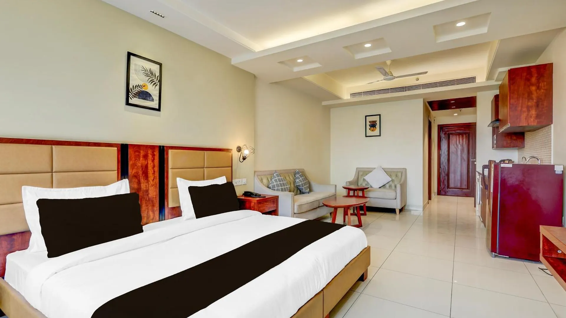 Townhouse Oak Sector 39 Medanta
