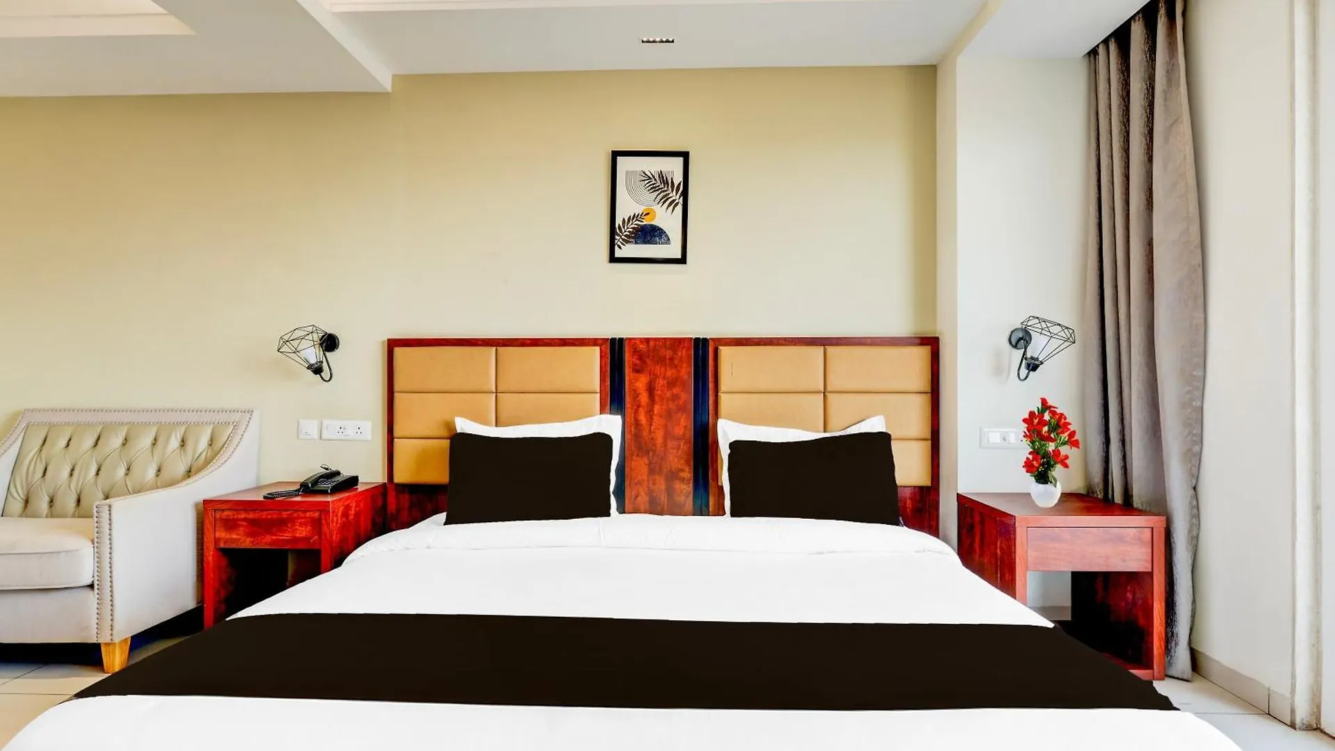 Townhouse Oak Sector 39 Medanta Gurgaon